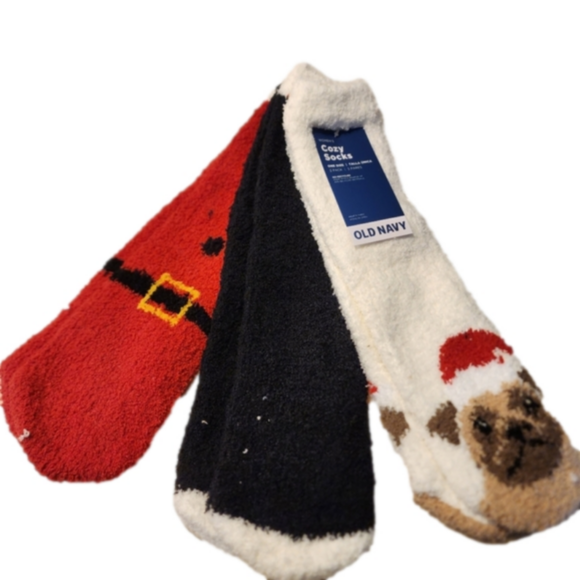 Old Navy Accessories - J1 - NWT Old Navy Christmas Cozy Socks 3-Pack